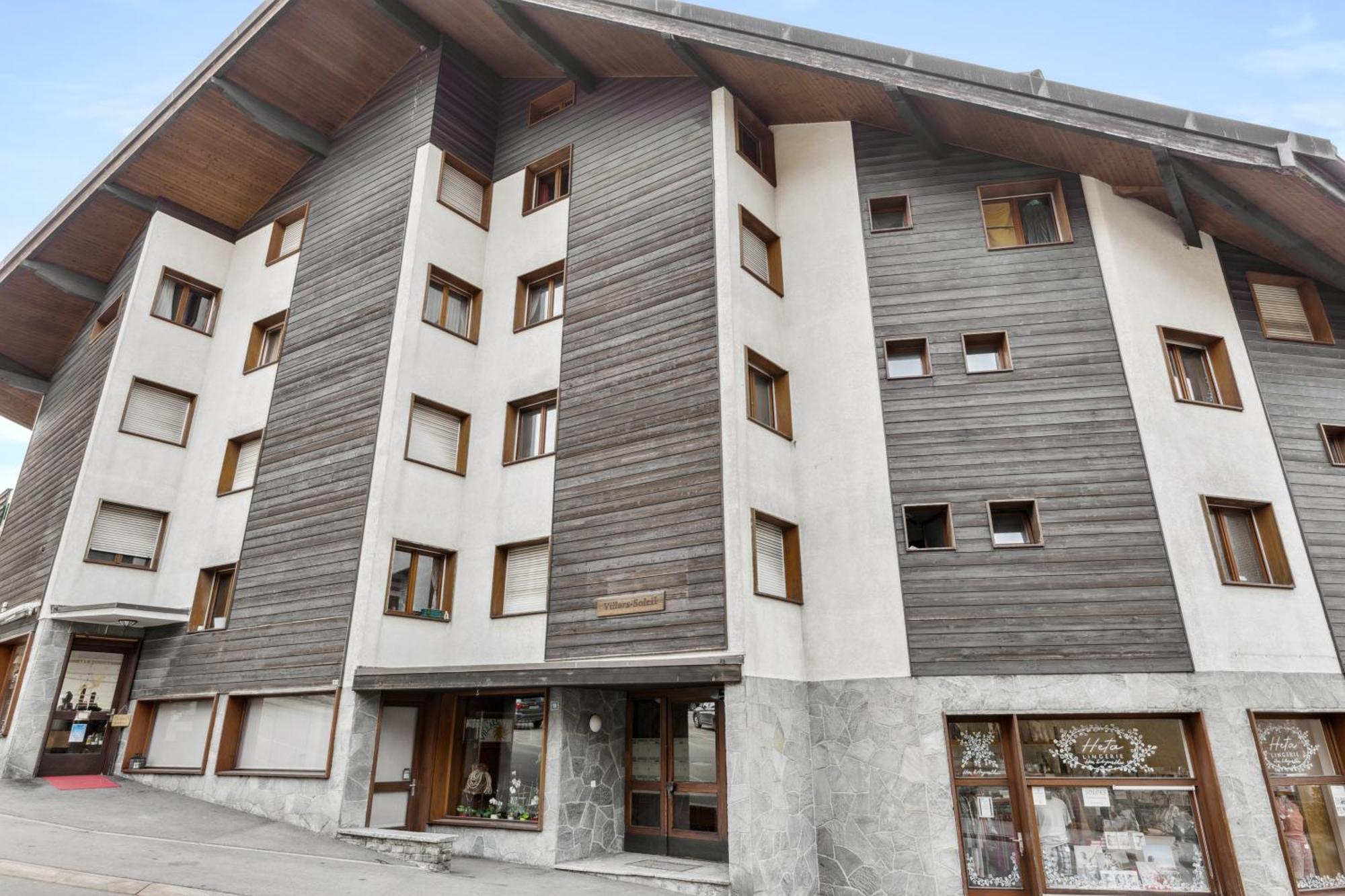Triplex In Villars Centre With Parking Esterno foto